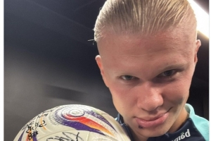 半场战报：罗马0-1那不勒斯，内雷斯反击单刀破门（半场速报：那不勒斯1-0领先罗马，内雷斯反击单刀破门）